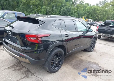 2025 Chevrolet Trax Fwd Activ z USA, uszkodzony, nr VIN KL77LKEP1SC084383